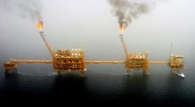 Iran Regime Pushes Oil Contracts to Raise Cash for Wars